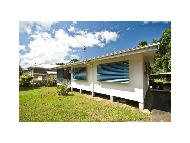 119 & 121 Woodward, Edge Hill QLD 4870