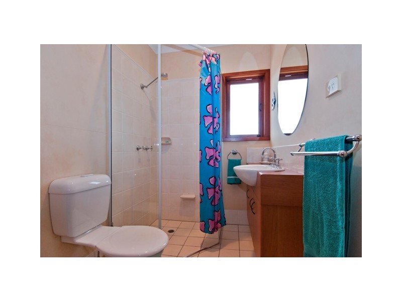 15  Hook Close, Brinsmead QLD 4870