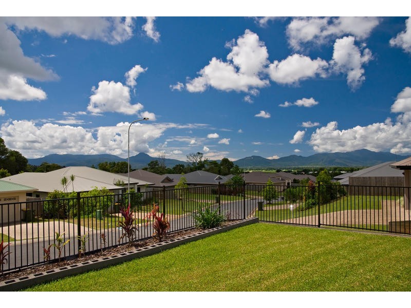 Bentley Park QLD 4869