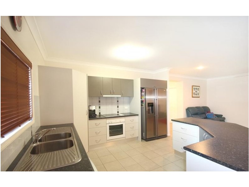 Bentley Park QLD 4869