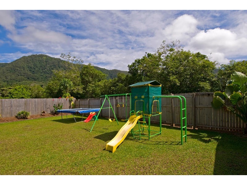 Bentley Park QLD 4869