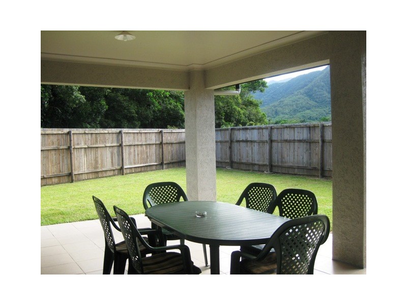Bentley Park QLD 4869