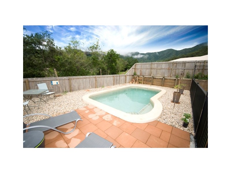 73 Fitzmaurice Drive, Bentley Park QLD 4869