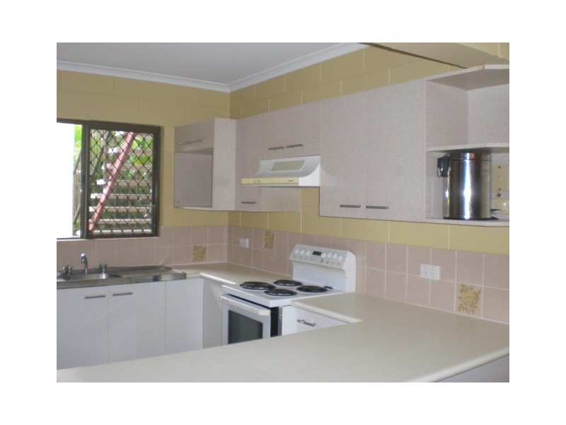 14/64 Pease Street, Manoora QLD 4870