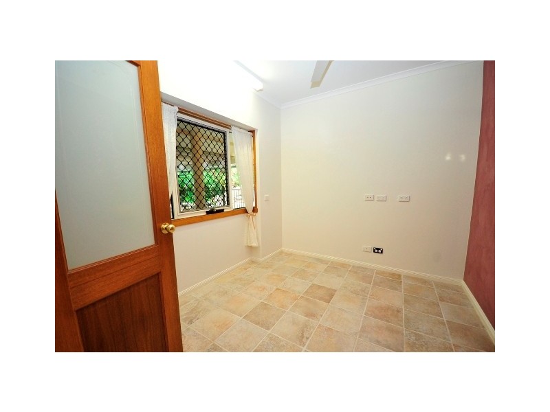 2 Roma Close, Mount Sheridan QLD 4868