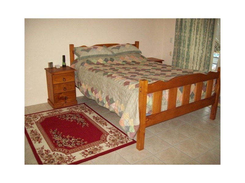 7 Wentworth Close, Bentley Park QLD 4869