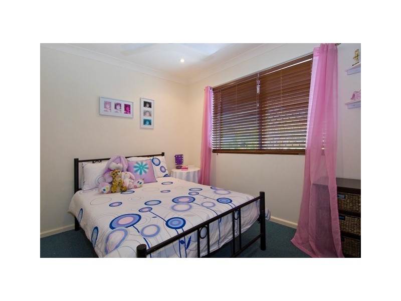 140  Sydney Street, Bayview Heights QLD 4868