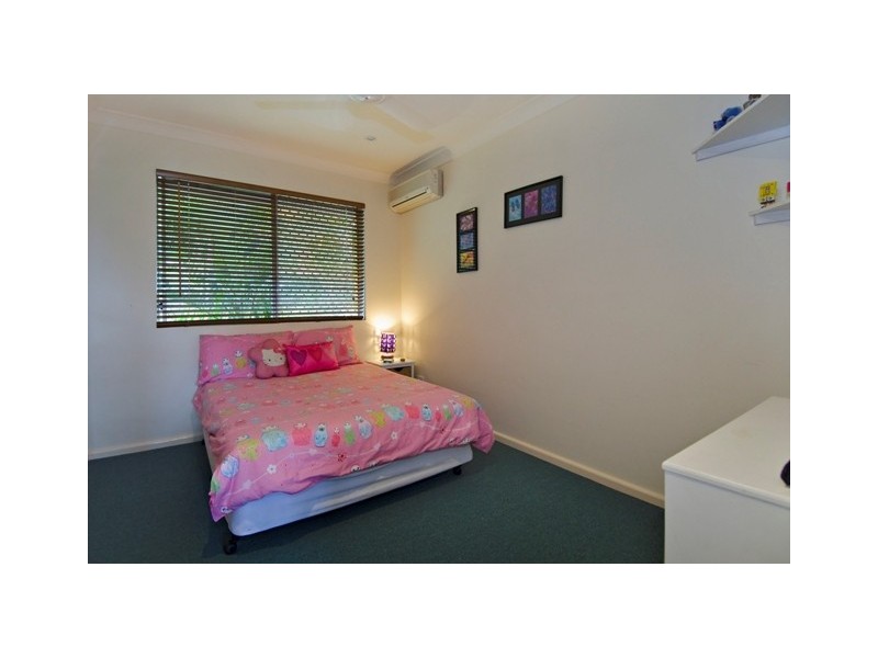 140  Sydney Street, Bayview Heights QLD 4868