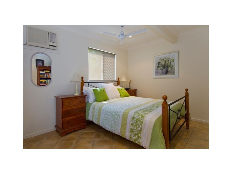 140  Sydney Street, Bayview Heights QLD 4868
