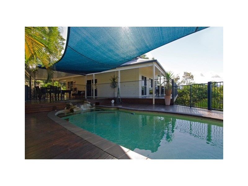140  Sydney Street, Bayview Heights QLD 4868