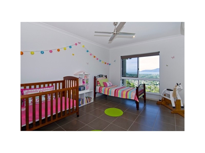 12 The Peak, Park Ridge, Cairns QLD 4870