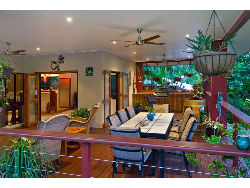 4 Kite Close, Bayview Heights QLD 4868