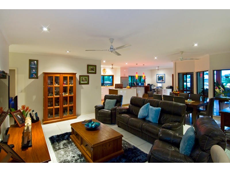 4 Kite Close, Bayview Heights QLD 4868