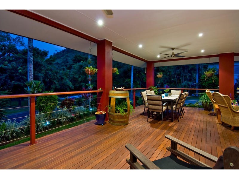 4 Kite Close, Bayview Heights QLD 4868