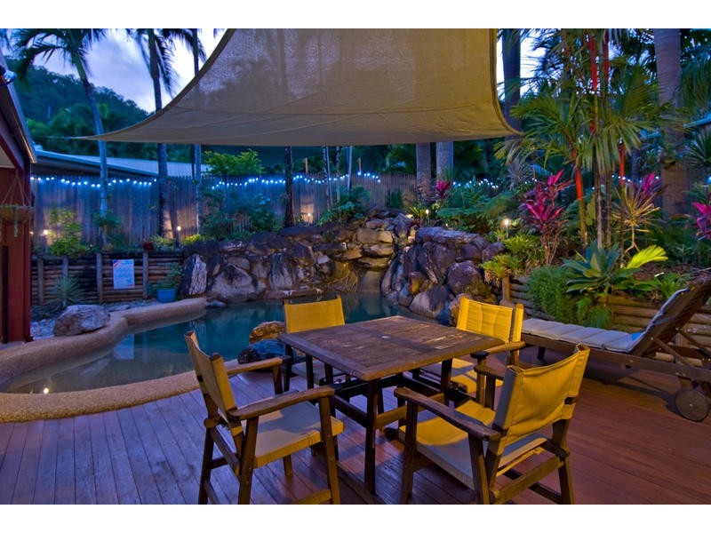 4 Kite Close, Bayview Heights QLD 4868