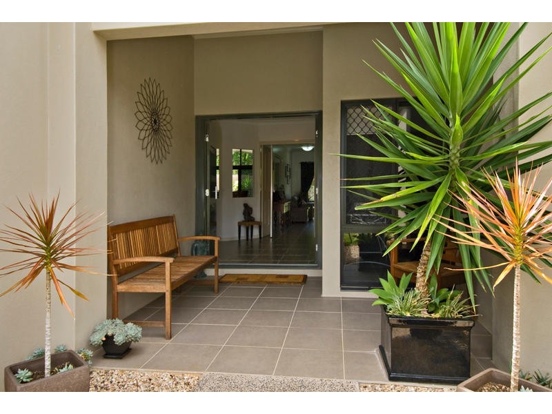 Bentley Park QLD 4869