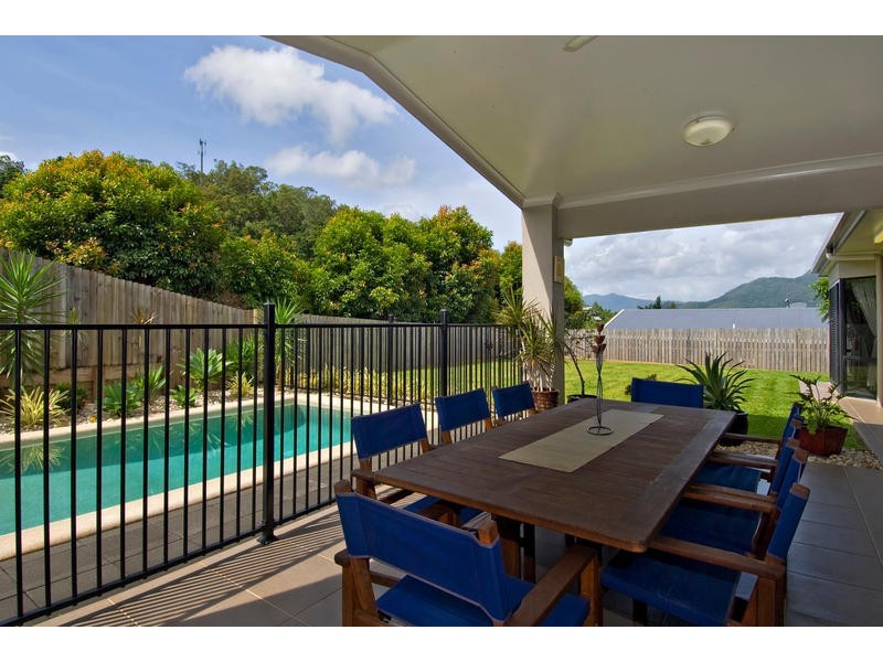 Bentley Park QLD 4869