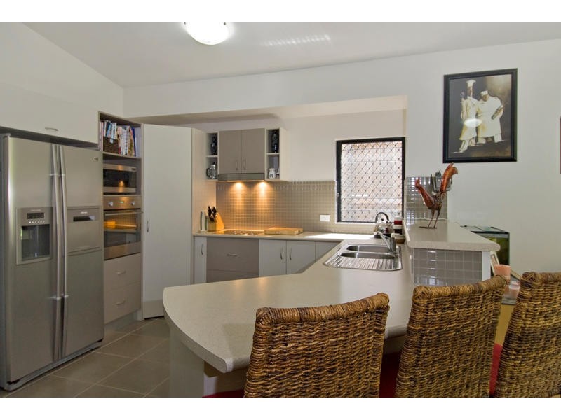 Bentley Park QLD 4869