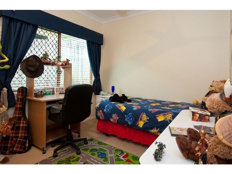 Bentley Park QLD 4869