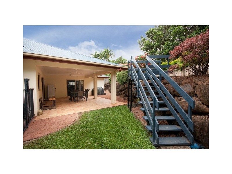 Bentley Park QLD 4869