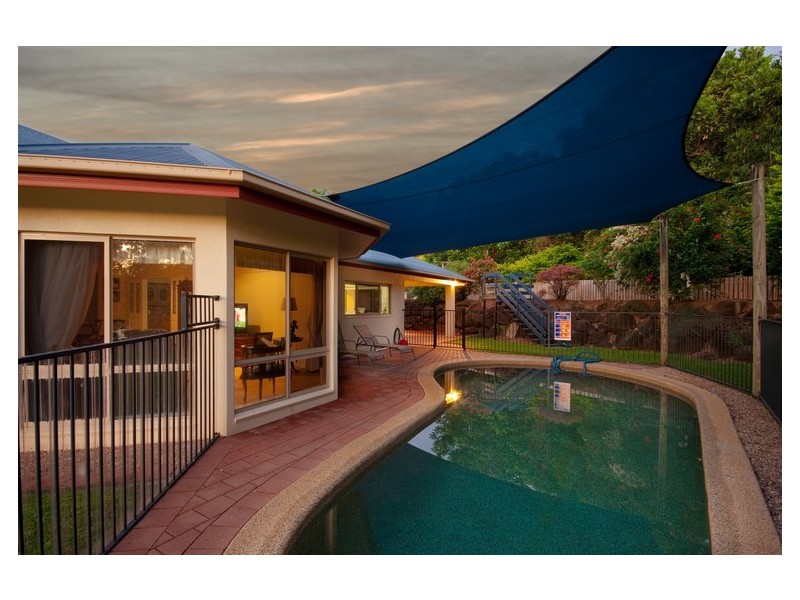 Bentley Park QLD 4869