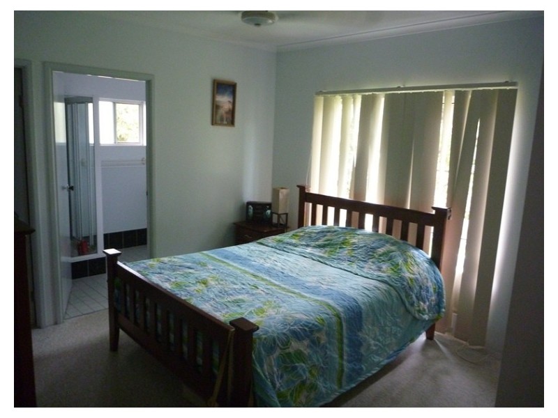 5 Collett Close, Kewarra Beach QLD 4879