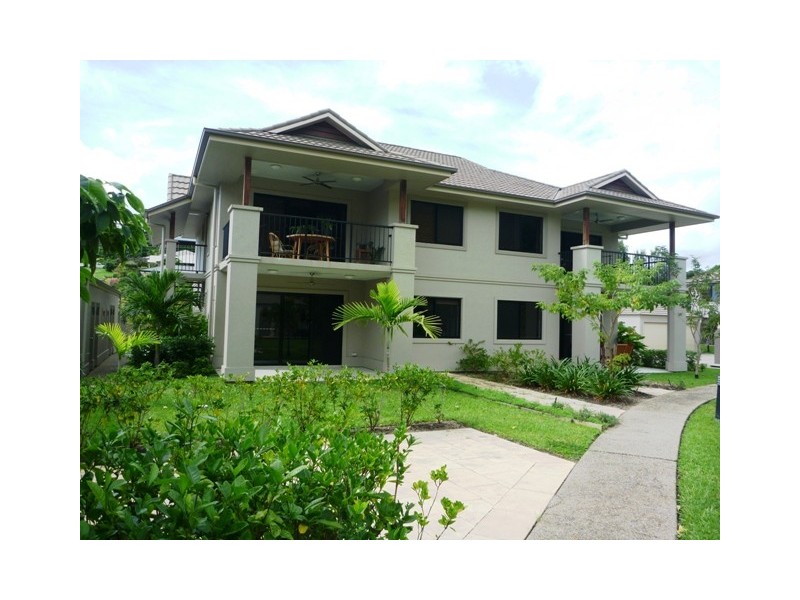 35/1 Robson Street,, Mooroobool QLD 4870