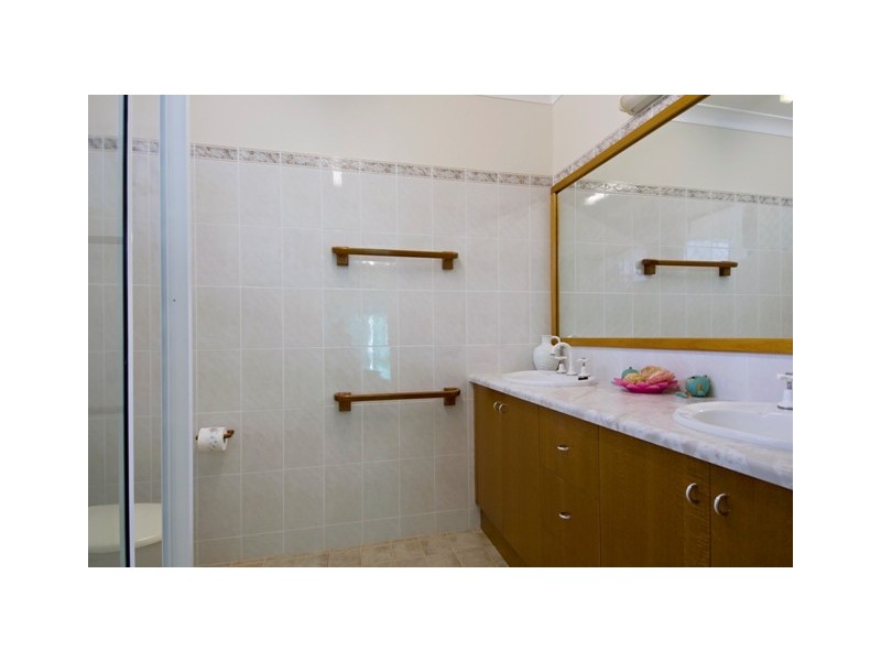 108 Hobson Drive, Brinsmead QLD 4870
