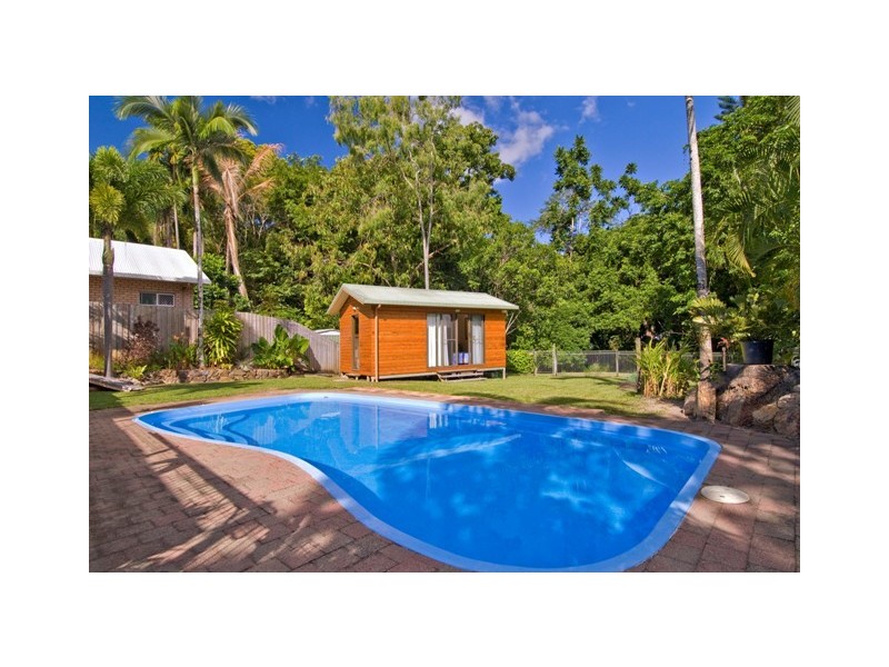 108 Hobson Drive, Brinsmead QLD 4870