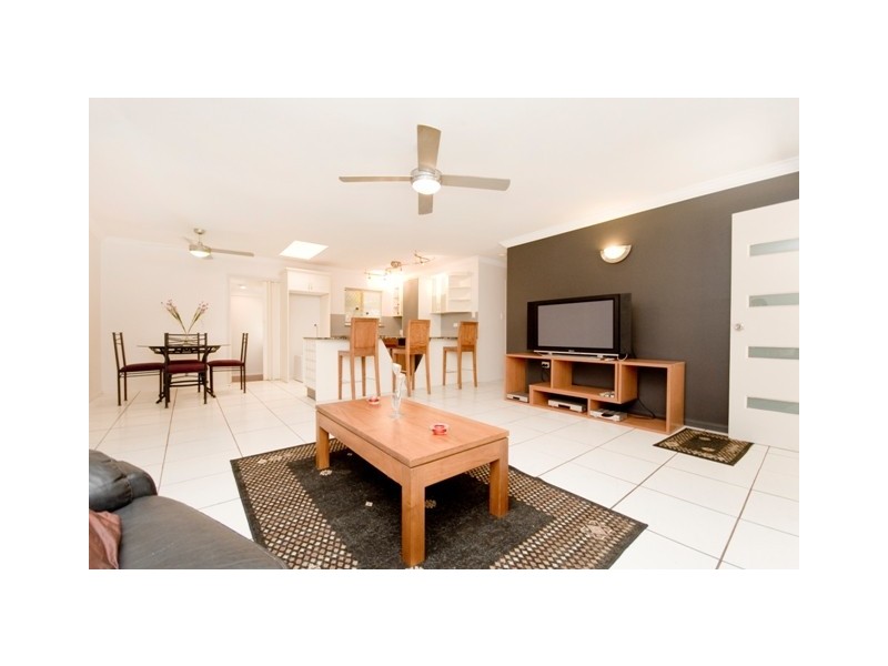 166 Sydney Street, Bayview Heights QLD 4868