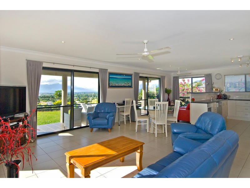 1 Platypus Close, Mount Sheridan QLD 4868