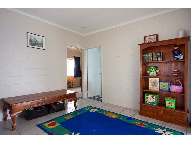 Bentley Park QLD 4869