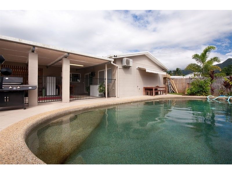 Bentley Park QLD 4869