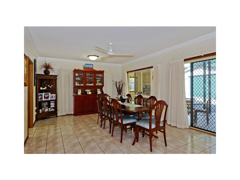 9  Tanganelli Close, Kanimbla QLD 4870