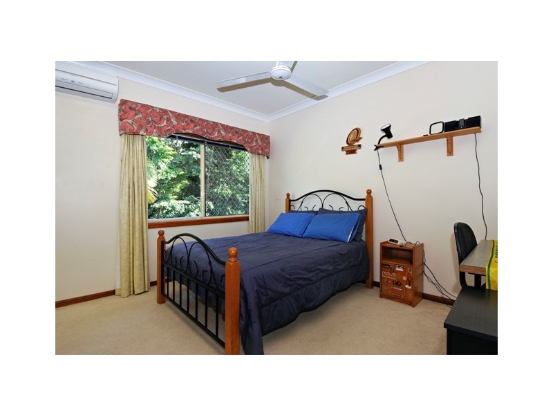 9  Tanganelli Close, Kanimbla QLD 4870