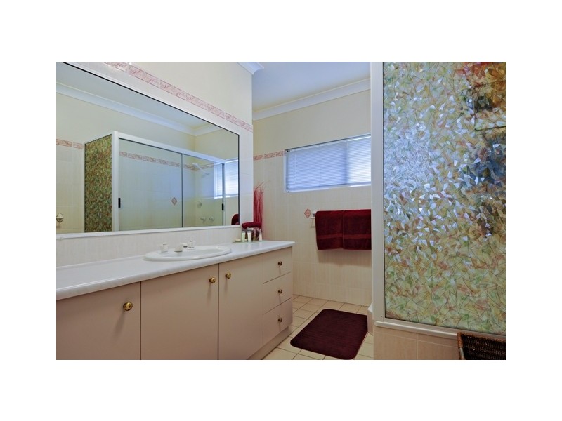 9  Tanganelli Close, Kanimbla QLD 4870