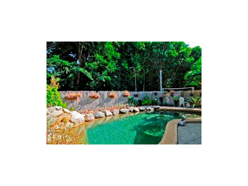 9  Tanganelli Close, Kanimbla QLD 4870