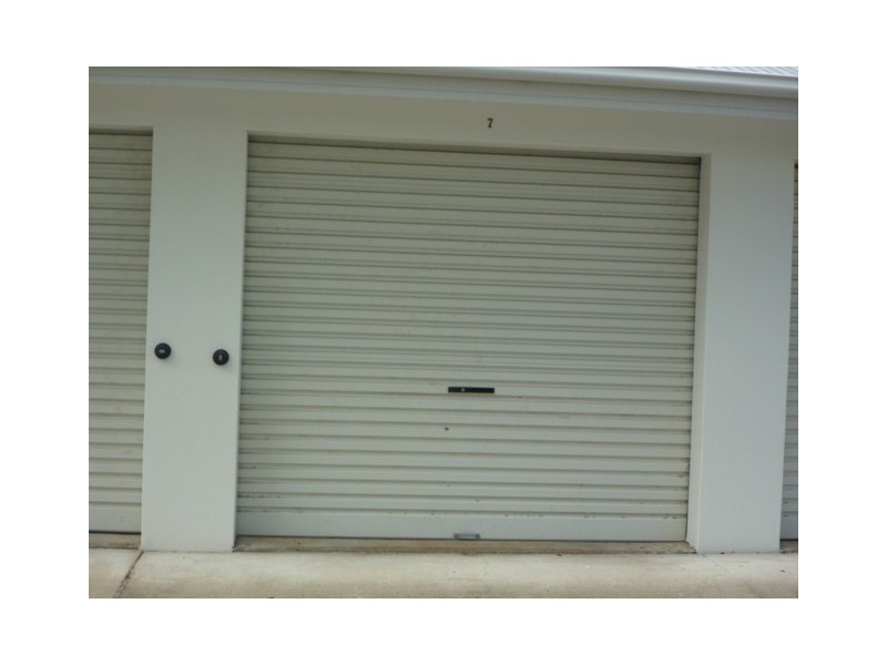 7/158 McLeod Street, Cairns North QLD 4870