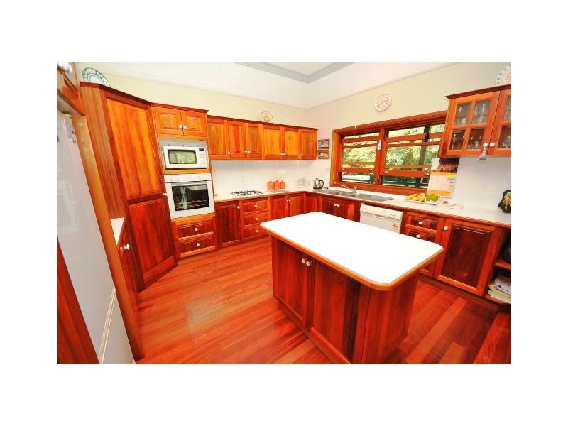 14 McHugh Crescent, Whitfield QLD 4870