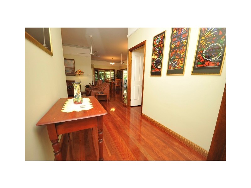 14 McHugh Crescent, Whitfield QLD 4870