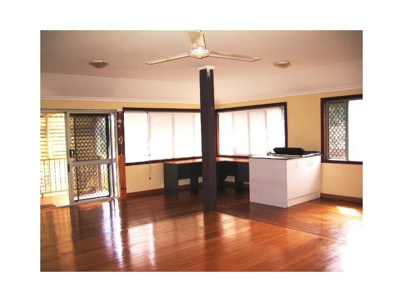 39 Smith Street, Cairns North QLD 4870