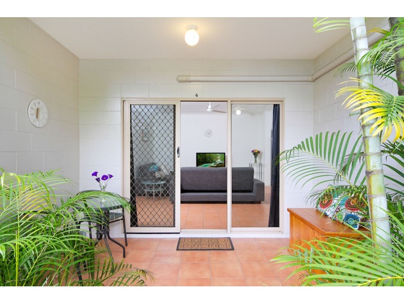 4/113  Buchan Street, Bungalow QLD 4870