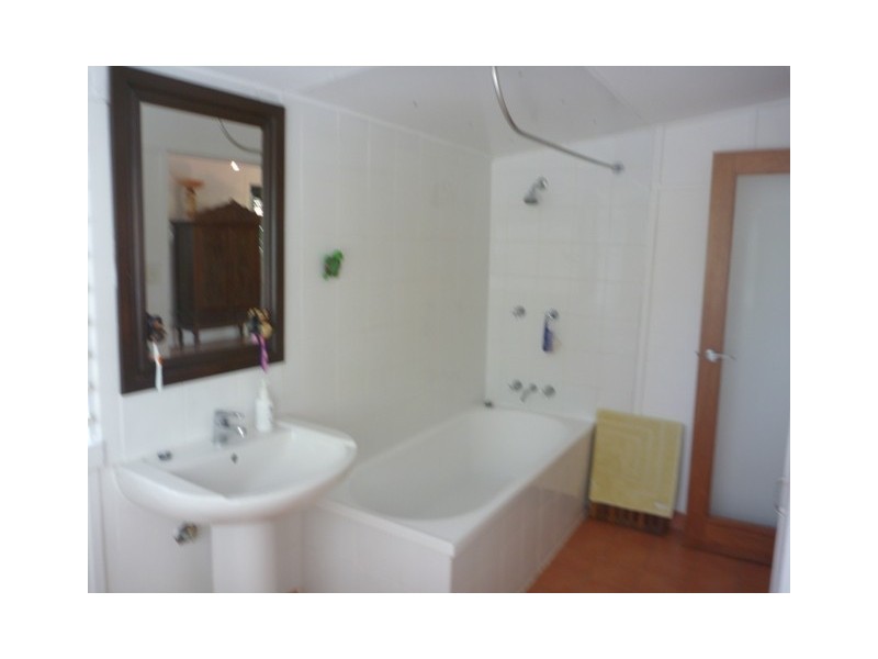 240  McCoombe Street, Bungalow QLD 4870