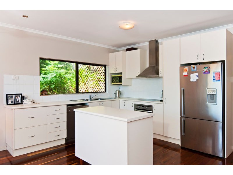 9  Bellbird Street, Bayview Heights QLD 4868