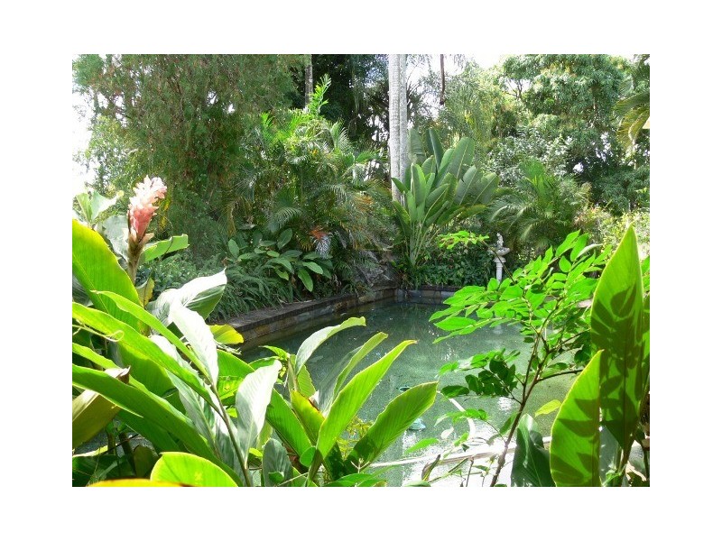 9 Woomala Street, Woree QLD 4868