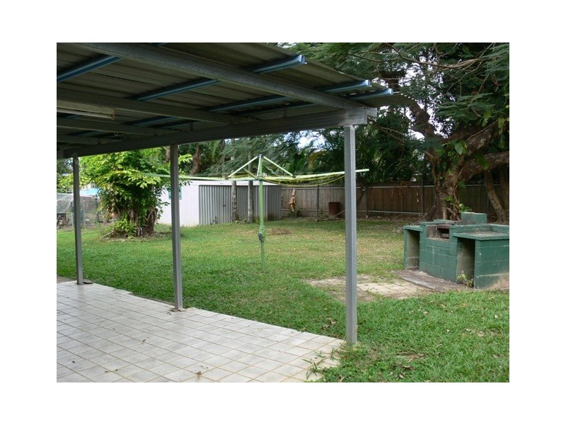 24 Yangoora Street, White Rock QLD 4868