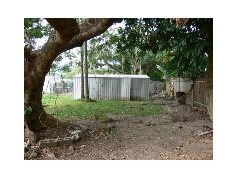 24 Yangoora Street, White Rock QLD 4868
