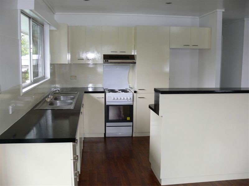 24 Yangoora Street, White Rock QLD 4868