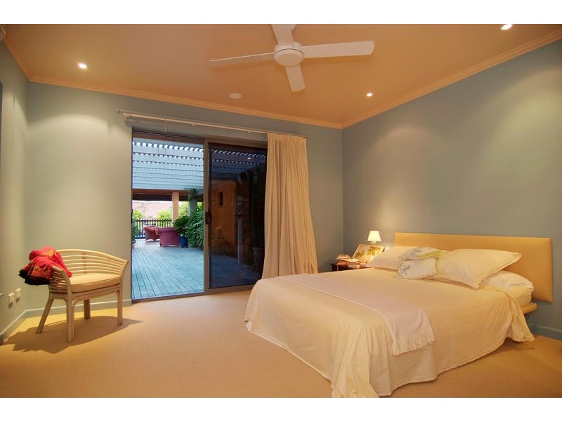 32 Cascade Avenue(Paradise Palms Drive), Kewarra Beach QLD 4879