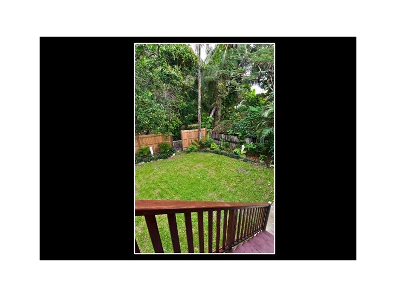 11  Dunn Street, Cairns North QLD 4870